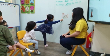 1612494039_Phonics class 2 image photo3